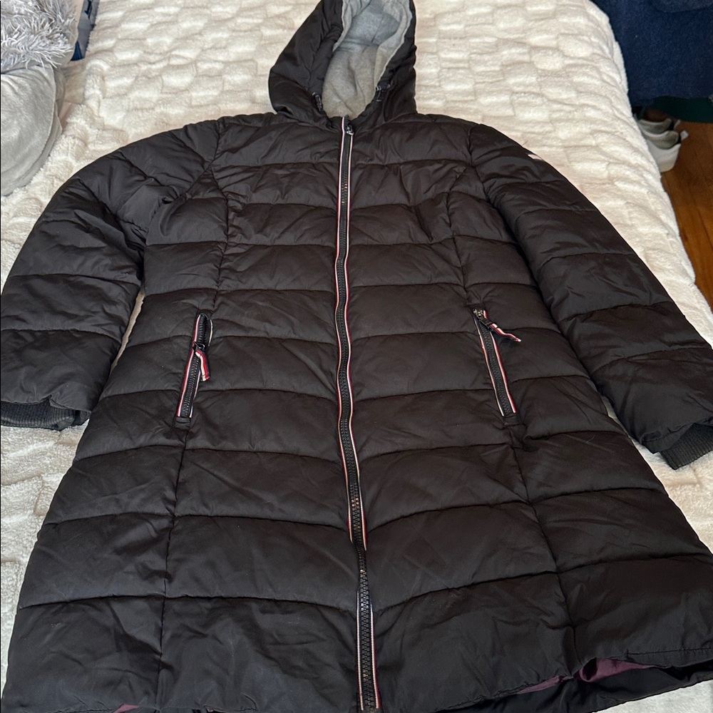 BB—Tommy Hilfiger jacket